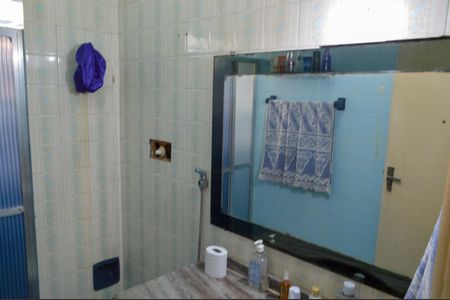 Casa de condomínio para alugar com 153m², 3 quartos e 1 vaga Casa de condomínio para alugar com 153m², 3 quartos e 1 vagaBanheiro