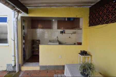 Casa de condomínio para alugar com 153m², 3 quartos e 1 vaga Casa de condomínio para alugar com 153m², 3 quartos e 1 vagaÁrea de Serviço