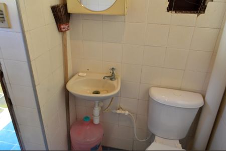 Casa de condomínio para alugar com 153m², 3 quartos e 1 vaga Casa de condomínio para alugar com 153m², 3 quartos e 1 vagaBanheiro da Saúna