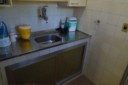 Casa de condomínio para alugar com 153m², 3 quartos e 1 vaga Casa de condomínio para alugar com 153m², 3 quartos e 1 vagaCozinha da Edicula