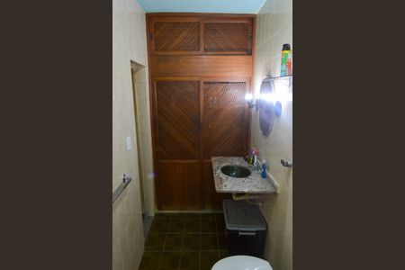 Casa de condomínio para alugar com 153m², 3 quartos e 1 vaga Casa de condomínio para alugar com 153m², 3 quartos e 1 vagaBanheiro da Suíte