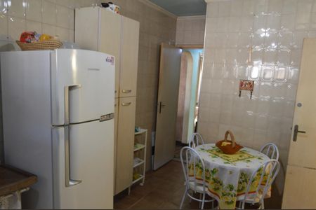 Casa de condomínio para alugar com 153m², 3 quartos e 1 vaga Casa de condomínio para alugar com 153m², 3 quartos e 1 vagaCozinha