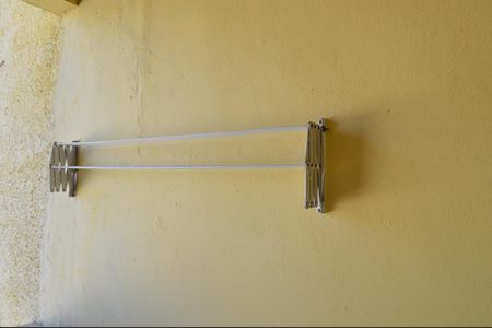 Casa de condomínio para alugar com 153m², 3 quartos e 1 vaga Casa de condomínio para alugar com 153m², 3 quartos e 1 vagaÁrea de Serviço da Edicula