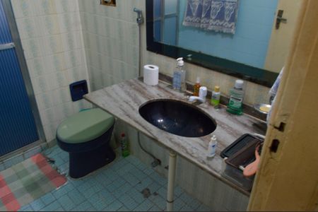 Casa de condomínio para alugar com 153m², 3 quartos e 1 vaga Casa de condomínio para alugar com 153m², 3 quartos e 1 vagaBanheiro