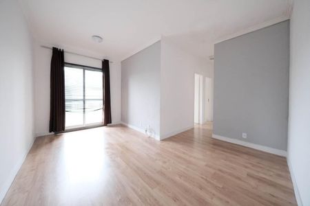 Sala de apartamento para alugar com 3 quartos, 58m² em Cidade Patriarca, São Paulo