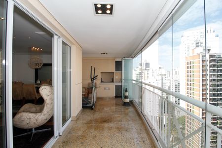 Apartamento à venda com 149m², 3 quartos e 3 vagasVaranda Gourmet