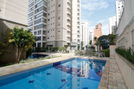Apartamento à venda com 149m², 3 quartos e 3 vagasÁrea Comum - Piscina