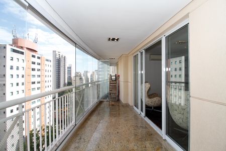 Apartamento à venda com 149m², 3 quartos e 3 vagasVaranda Gourmet