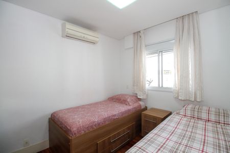 Apartamento à venda com 149m², 3 quartos e 3 vagasSuíte 1