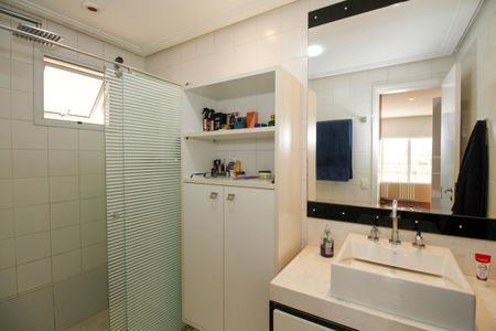 Apartamento à venda com 149m², 3 quartos e 3 vagasBanheiro da Suíte 3