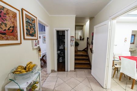 Casa à venda com 260m², 3 quartos e 2 vagas Casa à venda com 260m², 3 quartos e 2 vagasHall de entrada