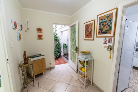 Casa à venda com 260m², 3 quartos e 2 vagas Casa à venda com 260m², 3 quartos e 2 vagasHall de entrada