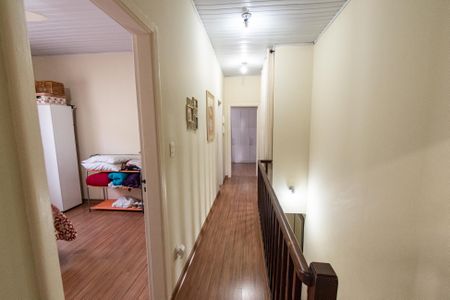 Casa à venda com 260m², 3 quartos e 2 vagas Casa à venda com 260m², 3 quartos e 2 vagasCorredor dos quartos