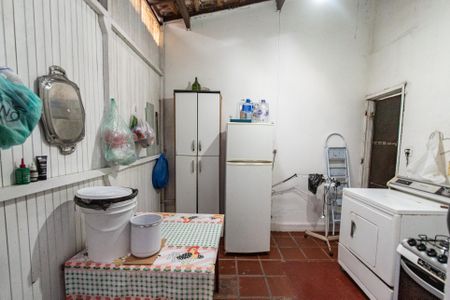 Casa à venda com 260m², 3 quartos e 2 vagas Casa à venda com 260m², 3 quartos e 2 vagasQuarto de serviço