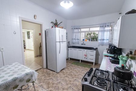 Casa à venda com 260m², 3 quartos e 2 vagas Casa à venda com 260m², 3 quartos e 2 vagasCozinha