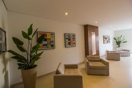 Apartamento para alugar com 61m², 2 quartos e 1 vagaHall social