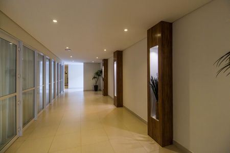 Apartamento para alugar com 61m², 2 quartos e 1 vagaHall social