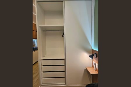 Studio à venda com 28m², 1 quarto e sem vaga
