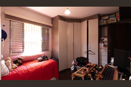 Casa à venda com 328m², 4 quartos e 8 vagas Casa à venda com 328m², 4 quartos e 8 vagasSuíte 2