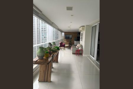 Apartamento à venda com 370m², 4 quartos e 5 vagas Apartamento à venda com 370m², 4 quartos e 5 vagasFoto 27