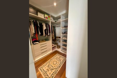 Apartamento à venda com 370m², 4 quartos e 5 vagas Apartamento à venda com 370m², 4 quartos e 5 vagasFoto 76