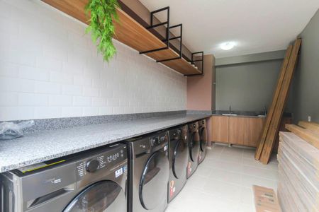 Apartamento para alugar com 36m², 2 quartos e sem vagaLavanderia