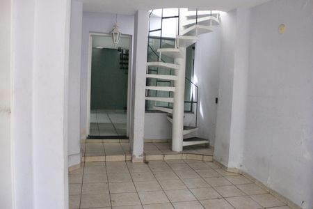 Casa à venda com 199m², 5 quartos e 1 vagaGaragem