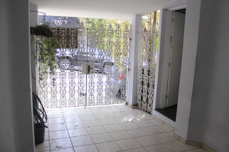 Casa à venda com 199m², 5 quartos e 1 vagaGaragem