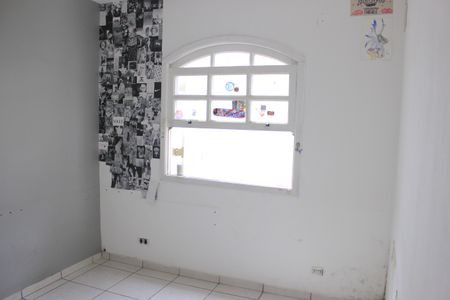 Casa à venda com 199m², 5 quartos e 1 vagaQuarto 1