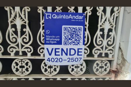 Casa à venda com 199m², 5 quartos e 1 vagaFachada