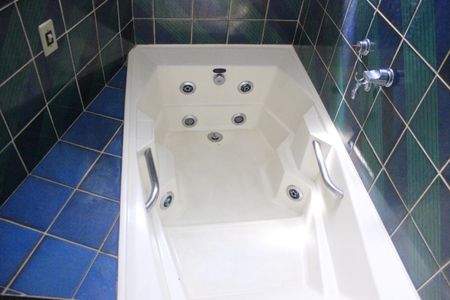 Casa à venda com 199m², 5 quartos e 1 vagaBanheiro da Suíte 1