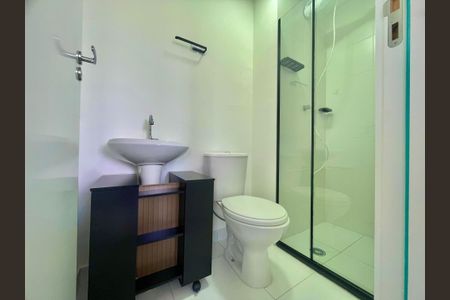 Apartamento à venda com 33m², 2 quartos e sem vagaBanheiro