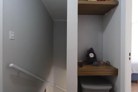 Casa à venda com 120m², 3 quartos e 1 vaga Casa à venda com 120m², 3 quartos e 1 vagaCorredor