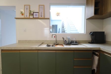 Casa à venda com 120m², 3 quartos e 1 vaga Casa à venda com 120m², 3 quartos e 1 vagaCozinha