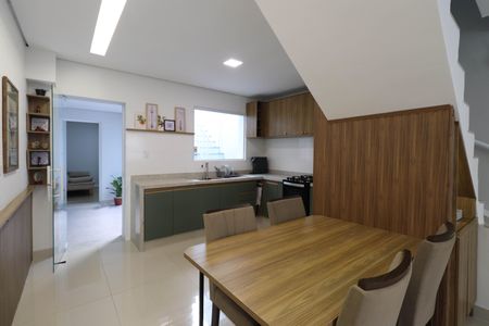Casa à venda com 120m², 3 quartos e 1 vaga Casa à venda com 120m², 3 quartos e 1 vagaCozinha