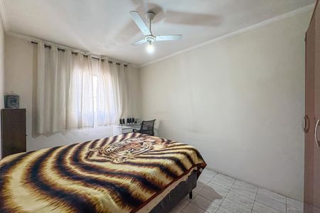 Casa à venda com 210m², 2 quartos e 2 vagas Casa à venda com 210m², 2 quartos e 2 vagasQuarto 2