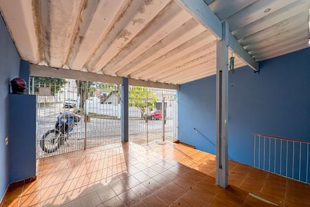 Casa à venda com 210m², 2 quartos e 2 vagas Casa à venda com 210m², 2 quartos e 2 vagasGaragem