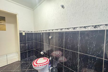 Casa à venda com 210m², 2 quartos e 2 vagas Casa à venda com 210m², 2 quartos e 2 vagasLavabo