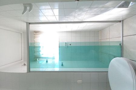 Apartamento à venda com 250m², 2 quartos e 3 vagas Apartamento à venda com 250m², 2 quartos e 3 vagasBanheiro