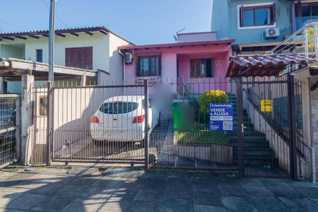 Casa à venda com 82m², 2 quartos e 1 vaga Casa à venda com 82m², 2 quartos e 1 vagaFachada