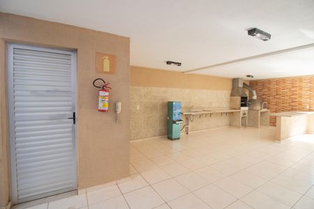 Apartamento para alugar com 47m², 2 quartos e 1 vagaÁrea comum - Churrasqueira