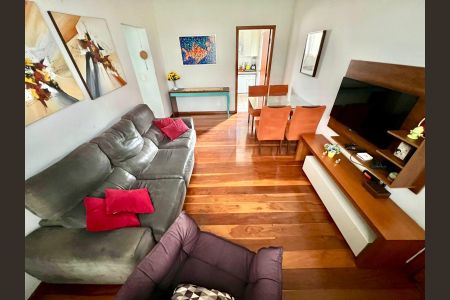 Apartamento à venda com 82m², 3 quartos e 1 vagaSala