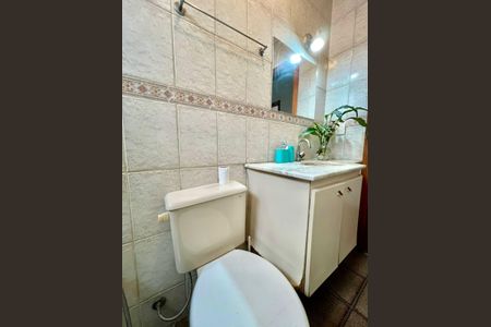 Apartamento à venda com 82m², 3 quartos e 1 vagaBanheiro Social