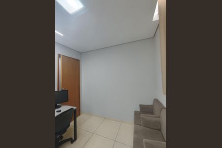 Casa à venda com 105m², 2 quartos e 1 vagaQuarto 2