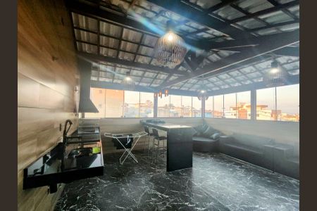 Casa à venda com 105m², 2 quartos e 1 vagaCobertura