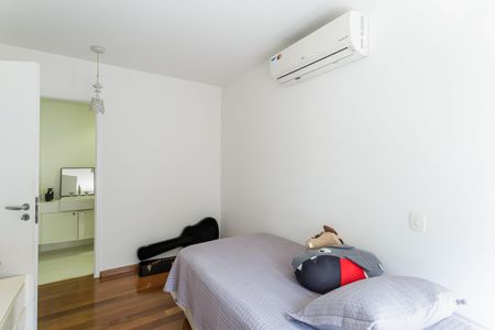 Apartamento para alugar com 170m², 3 quartos e 2 vagasSuíte 1
