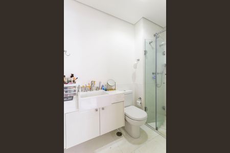 Apartamento para alugar com 170m², 3 quartos e 2 vagasBanheiro da Suíte 2