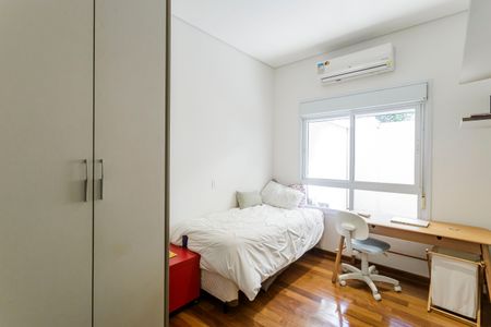 Apartamento para alugar com 170m², 3 quartos e 2 vagasSuíte 2