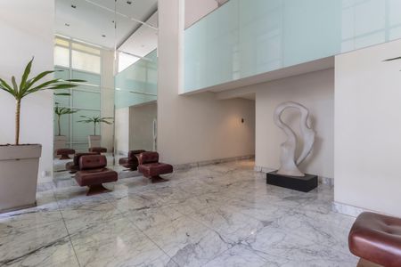 Apartamento para alugar com 170m², 3 quartos e 2 vagasHall social