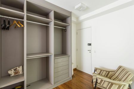 Apartamento para alugar com 170m², 3 quartos e 2 vagasSuíte 3